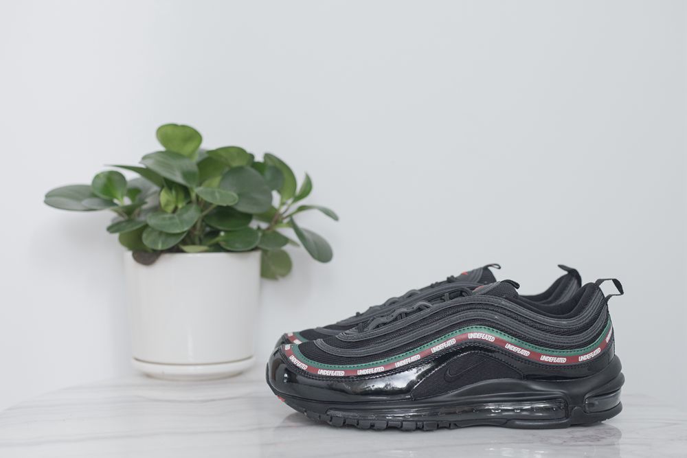 MAX 97 Undefeated x nike air Max 97 OG black